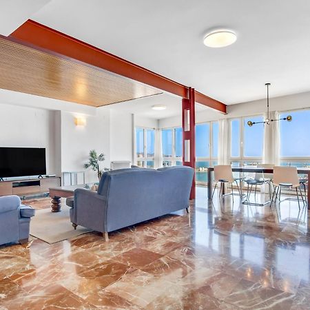 Apt Alameda De Colon Solo Familias Màlaga Exteriér fotografie